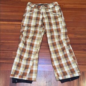 Patagonia Brown and Tan Ski Pants for Outdoor Adventures